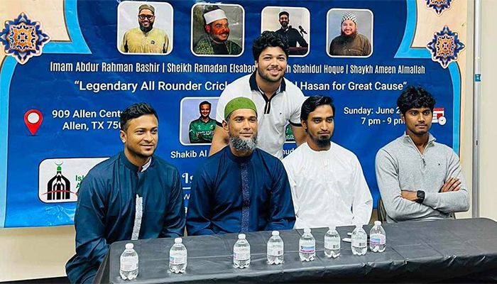 মসজিদের জন্য তহবিল সংগ্রহে সাকিব-মাহমুদউল্লাহ