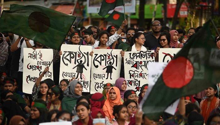 হাইকোর্টের রায় স্থগিত চেয়ে উচ্চ আদালতে আন্দোলনকারীরা