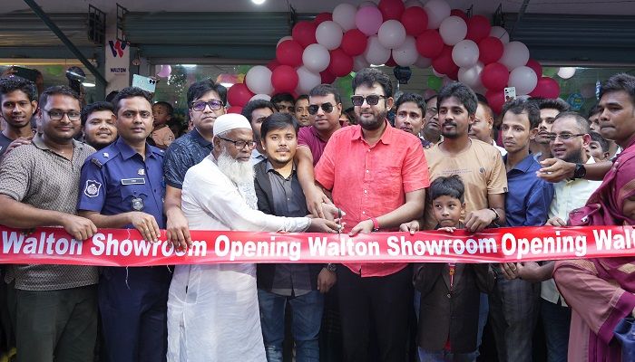 জয়পুরহাটে ওয়ালটন এক্সক্লুসিভ শোরুম উদ্বোধন