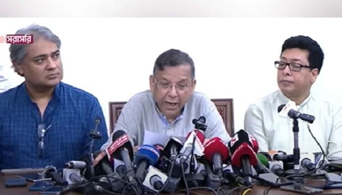 ‘শিক্ষার্থীদের কেউ মামলায় জড়ালে দেখবে সরকার’
