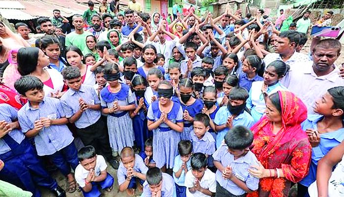 হরিজনদের কান্না কি এই সমাজ শুনতে পায়? 