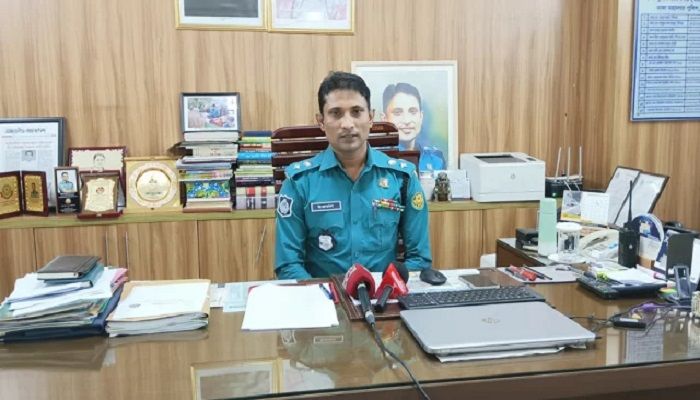 গুলি করি, মরে একটা, আহত হয় একটা’ বলা সেই ডিসি এখন ডিবি হেফাজতে 