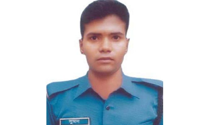 সংঘর্ষে রণক্ষেত্র খুলনা, পুলিশ কনস্টেবল নিহত 