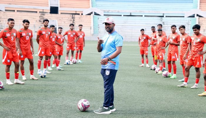 বিকেলে শ্রীলঙ্কার বিপক্ষে মাঠে নামছে বাংলাদেশ
