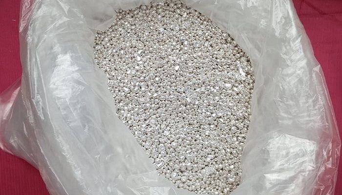চুয়াডাঙ্গায় ১৬ কেজি রূপা উদ্ধার