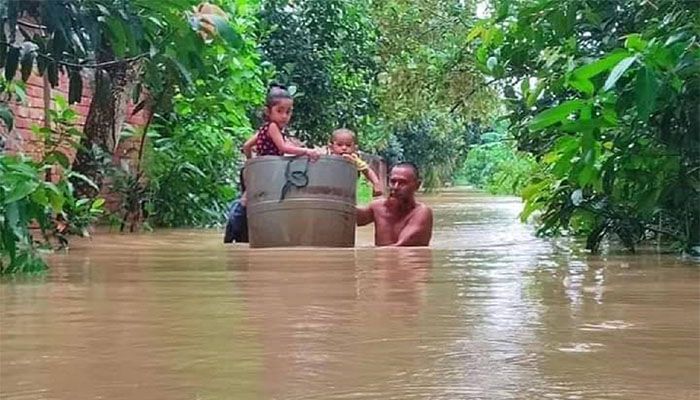 ৮ নদীর পানি বিপৎসীমার ওপরে, ৫ জেলার স্বল্পমেয়াদি বন্যা