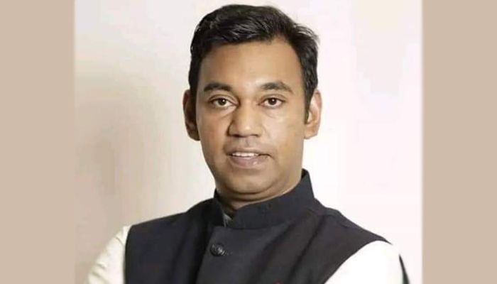 সিরাজগঞ্জে সাবেক এমপিসহ ৩৩ জনের বিরুদ্ধে মামলা