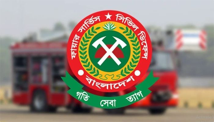 ধানমন্ডিতে ১০তলা ভবনে আগুন, নিয়ন্ত্রণে ৬ ইউনিট
