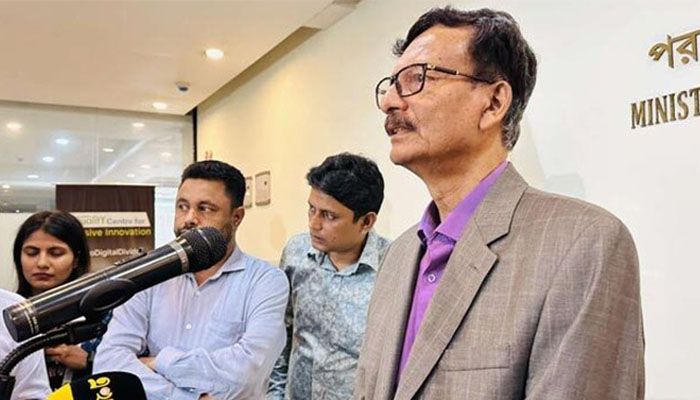 শেখ হাসিনা যেন ভারতে বসে বিবৃতি না দেন, ভারতীয় হাইকমিশনারকে পররাষ্ট্র উপদেষ্টা