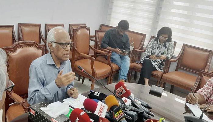 স্থগিত এইচএসসি বাতিলের বিষয়ে যা জানালেন শিক্ষা উপদেষ্টা