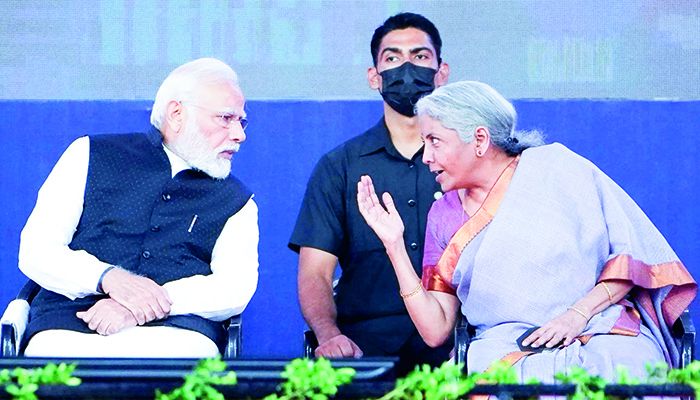 তৃতীয় দফায় মোদির ‘সরকার বাঁচানোর বাজেট’