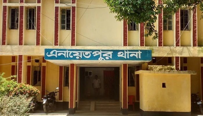 এনায়েতপুর থানার ১৫ পুলিশ সদস্য হত্যার ঘটনায় মামলা