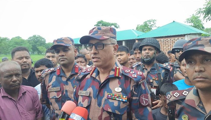 ‘বিজিবি জনগণের পাশে রয়েছে, সীমান্ত অবস্থা শান্ত’