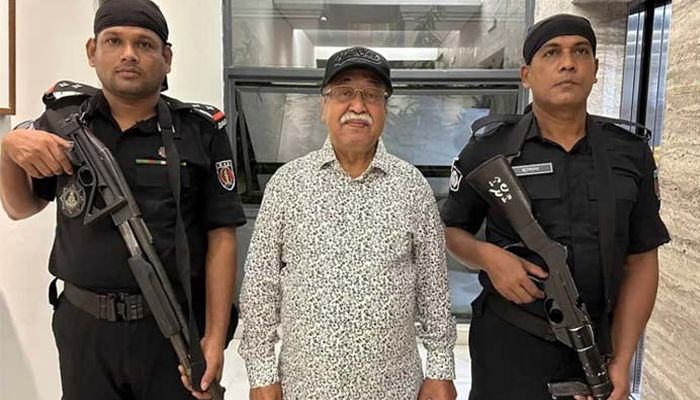 সাবেক শিল্পমন্ত্রী নূরুল মজিদ গ্রেপ্তার