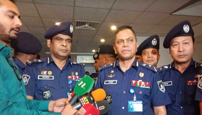দুর্গাপূজায় জঙ্গি হামলার বিষয়ে যে তথ্য দিলেন আইজিপি 