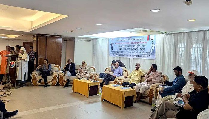 দেশের সংকট রাজনৈতিক, সাংবিধানিক নয়: ফরহাদ মজহার