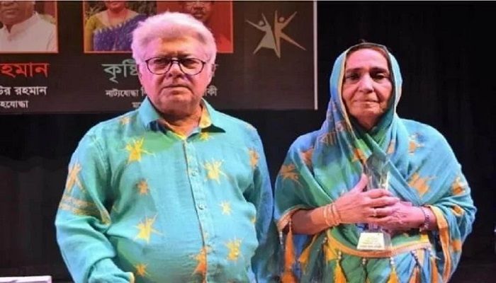 নাট্যব্যক্তিত্ব মামুনুর রশীদের স্ত্রী মারা গেছেন