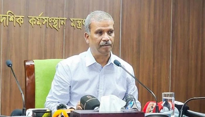‘বিমানবন্দরে ভিআইপি সেবা পাবেন প্রবাসীরা’
