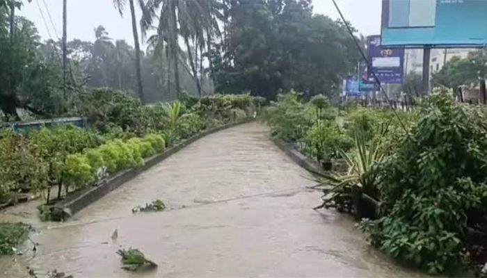 কক্সবাজারে ২৪ ঘণ্টায় ২২৫ মিলিমিটার বৃষ্টিপাত