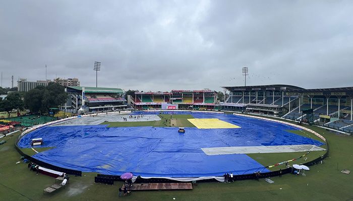 কানপুরে বৃষ্টির হানা, টসে বিলম্ব