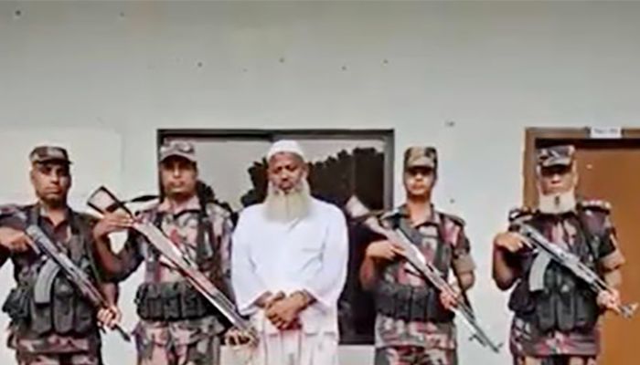 বেনাপোল সীমান্তে মাদক চোরাচালানের ‘গডফাদার’ বাদশা গ্রেপ্তার