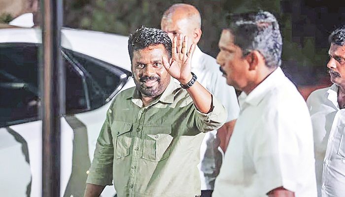 শ্রীলংকায় বামপন্থি দিশানায়েকের চমক