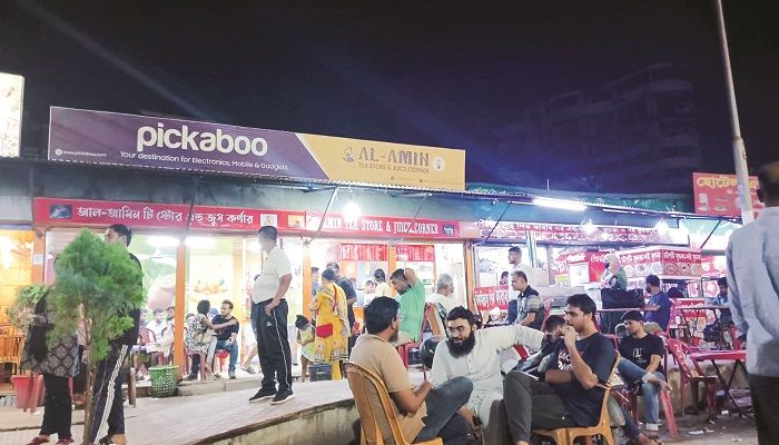 মিরপুরের স্পেশাল স্ট্রিট ফুড ‘সাগুফতা’
