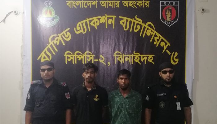ঝিনাইদহে ফেনসিডিলসহ ২ মাদক কারবারি আটক