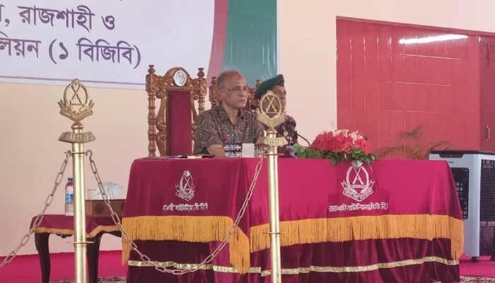 হয়রানিমূলক মামলা করলে ব্যবস্থার হুঁশিয়ারি স্বরাষ্ট্র উপদেষ্টার
