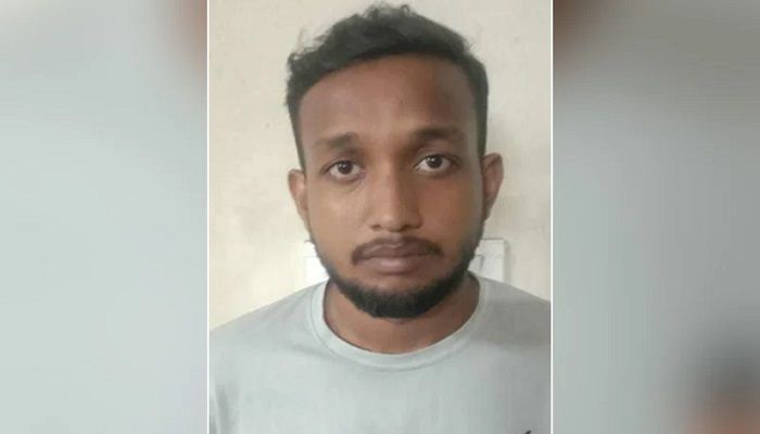 উপদেষ্টার সঙ্গে রাষ্ট্রপতির মিথ্যা ফোনালাপ প্রচার, যুবক গ্রেপ্তার