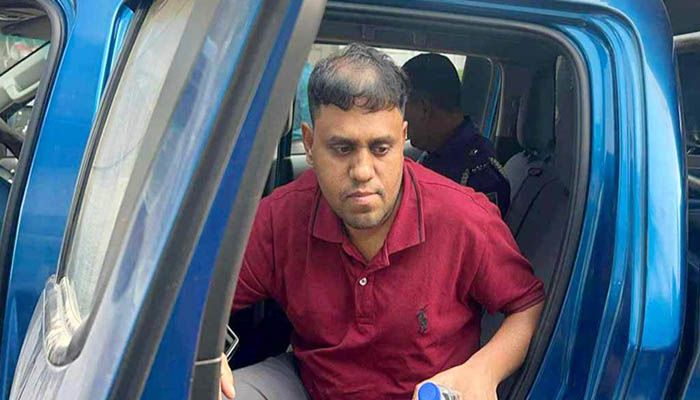 লাশ পোড়ানোর ঘটনায় পুলিশ কর্মকর্তা শহিদুল কারাগারে