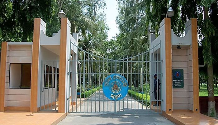 ৪০তম বিসিএস পুলিশের সমাপনী কুচকাওয়াজ স্থগিত
