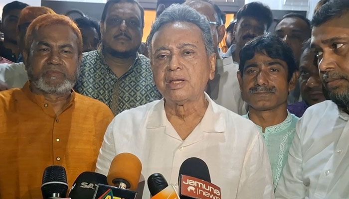 নির্বাচন দিয়ে গণতান্ত্রিক ধারায় ফিরতে হবে: আমীর খসরু 