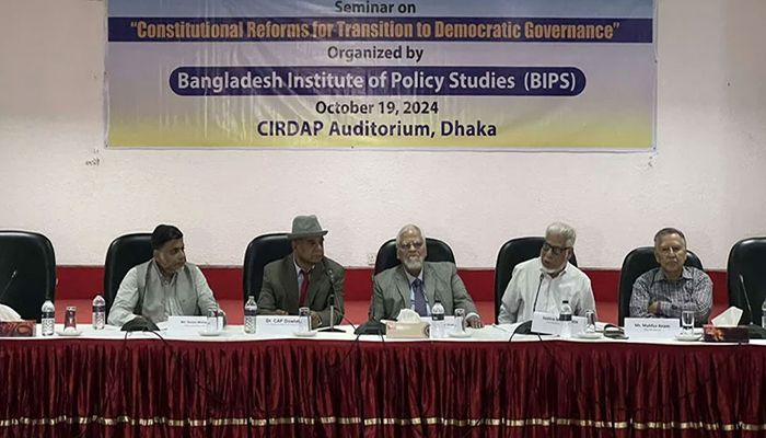তত্ত্বাবধায়ক বাতিলে রায়ের তোয়াক্কা করেননি শেখ হাসিনা