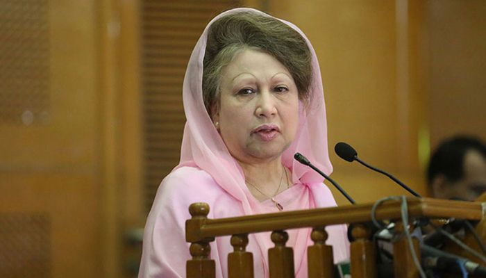 খালেদা জিয়ার নাশকতার ১০ মামলা হাইকোর্টে বাতিল  