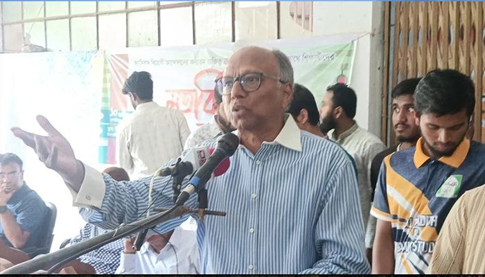 ছাত্রলীগ নিষিদ্ধ না হলে ‘লাগাতার আন্দোলন’ করবেন মাহমুদুর রহমান
