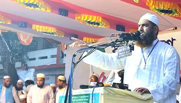 জনতার আদালতে শেখ হাসিনার বিচার করতে হবে: মামুনুল হক