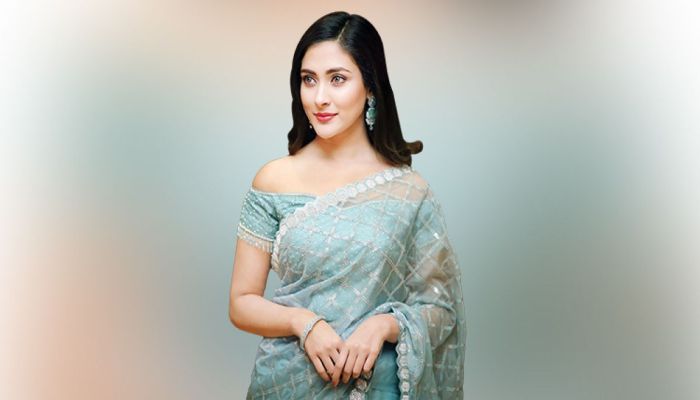 শিক্ষার্থীদের পরামর্শ দিলেন মেহজাবিন