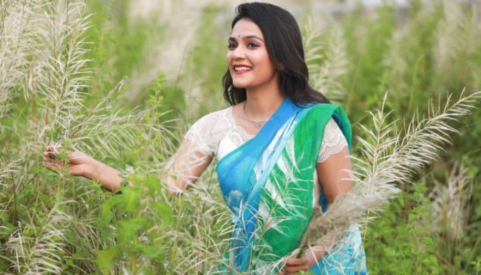 প্রথমে রাজি ছিলেন না মৌ
