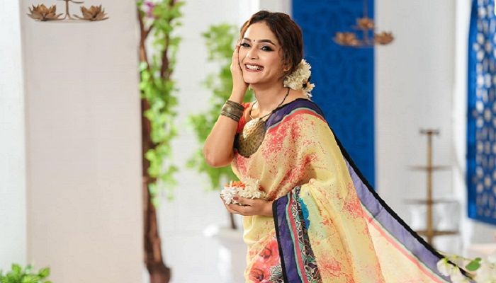 নেতিবাচক প্রশ্নকেও ইতিবাচকভাবে করি: মৌসুমী মৌ