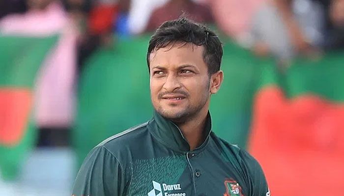 বৃহস্পতিবার দেশে ফিরছেন সাকিব 
