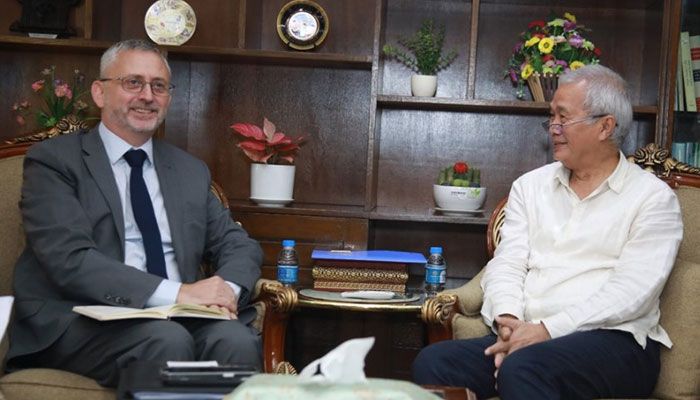 পার্বত্য উপদেষ্টার সঙ্গে সাক্ষাৎ ইইউ প্রতিনিধি দলের 