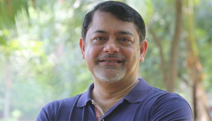 বেসিসের সাবেক সভাপতি আলমাস কবীর গ্রেপ্তার
