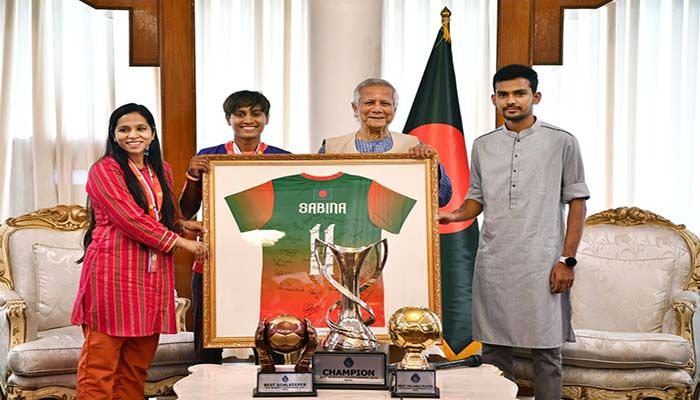 সাফজয়ীদের সংবর্ধনা দিলেন প্রধান উপদেষ্টা 