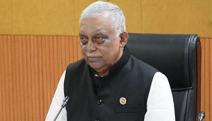 সাবেক স্বরাষ্ট্রমন্ত্রীর ৯টি ব্যাংক হিসাব অবরুদ্ধের আদেশ