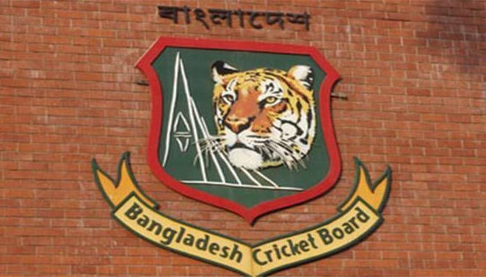 আচরণবিধি ভঙ্গের দায়ে ৮ ক্রিকেটার নিষিদ্ধ
