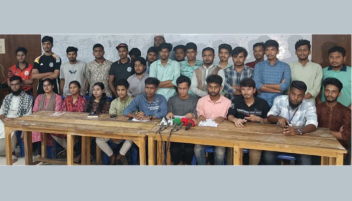 সাত কলেজের আন্দোলন স্থগিত