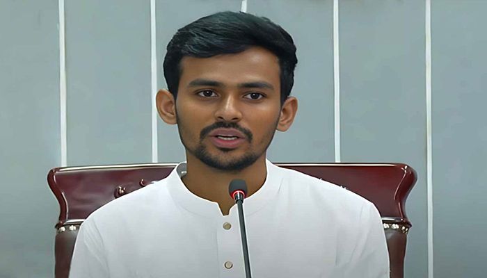 ছাত্রদের উস্কানিতে না পড়ার আহ্বান আসিফের