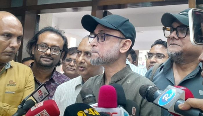 ফ্যাসিস্টের পক্ষে থাকার অভিযোগ অবিশ্বাস্য: ফারুকী 