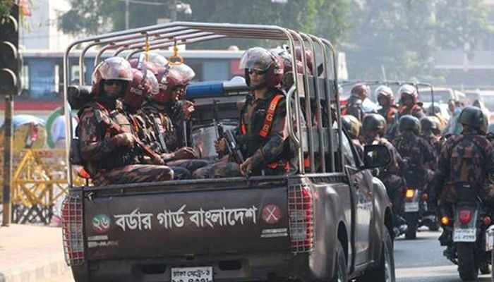 সারাদেশে ১৯১ প্লাটুন বিজিবি মোতায়েন